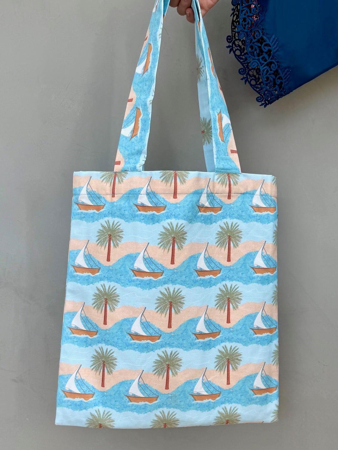 Dhow & Palm Tote